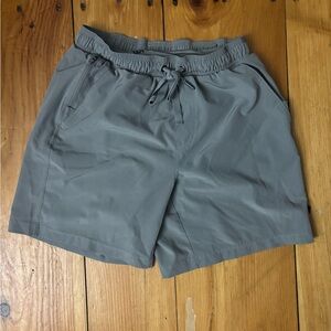 Men's Gray Shorts